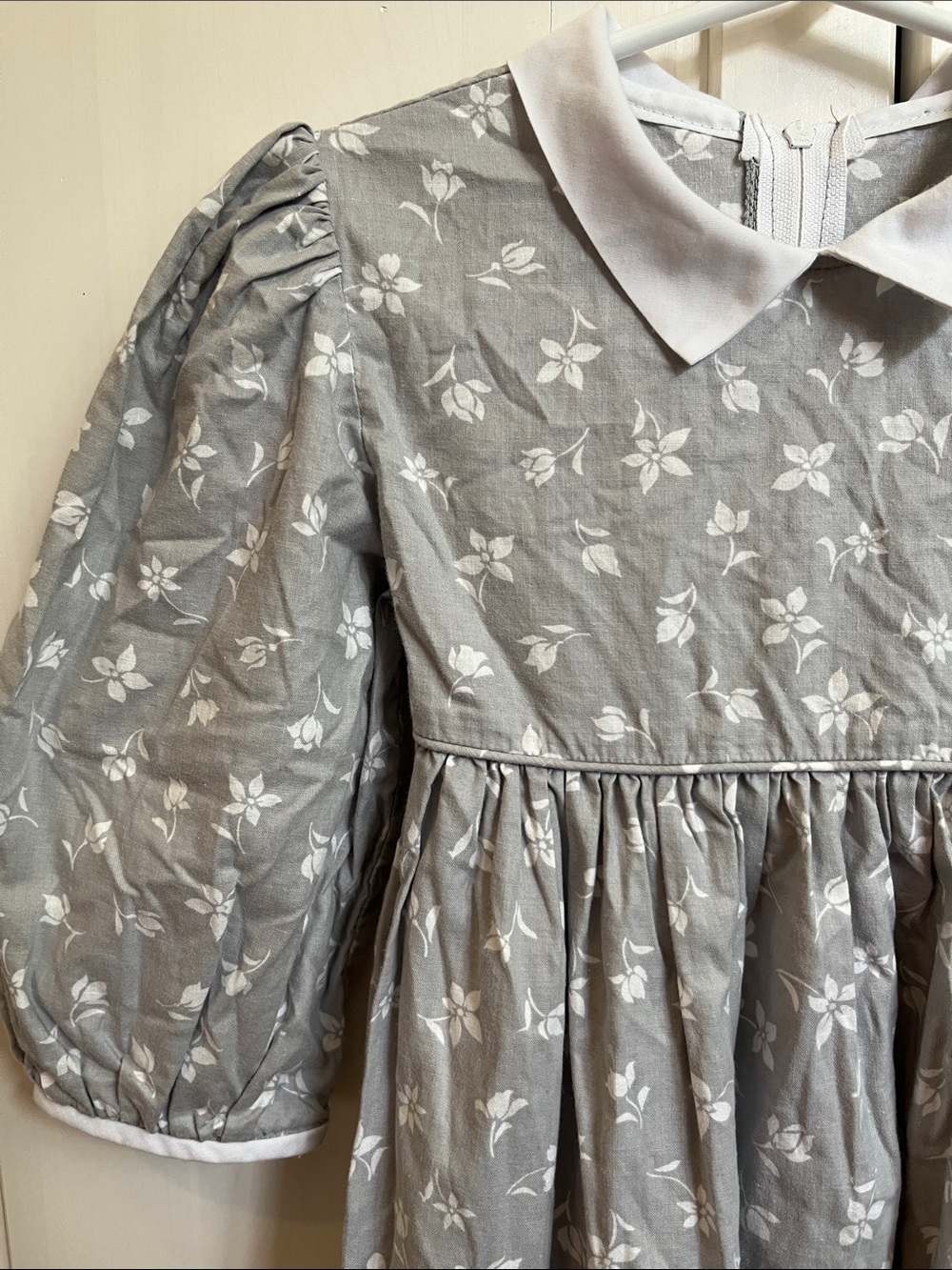 Elen Henderson Vintage Dress - 5yrs - Picture 2 of 5